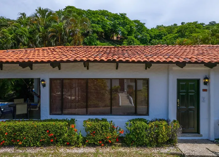 Montemar At Playa Hermosa Villa