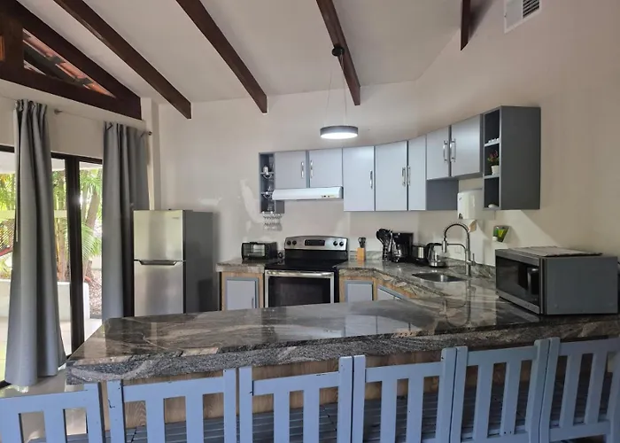 Villa Montemar At Playa Hermosa *